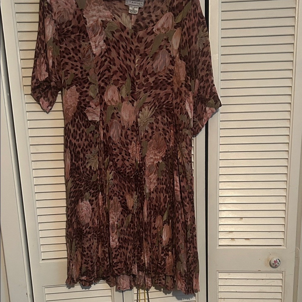 Starina Floral & Animal Print Midi Dress in Mauve, size Large